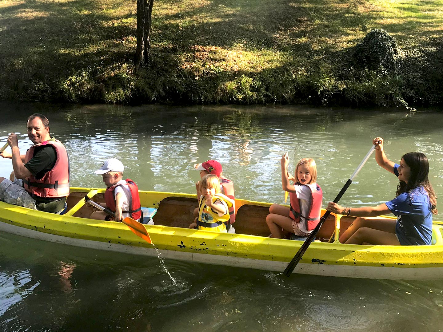 Canoa Club Sile - Noleggio imbarcazioni - Canadese e Polinesiana a Treviso